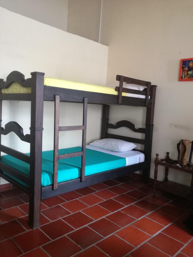Hostal La Mansion De Virginia Barichara Bagian luar foto
