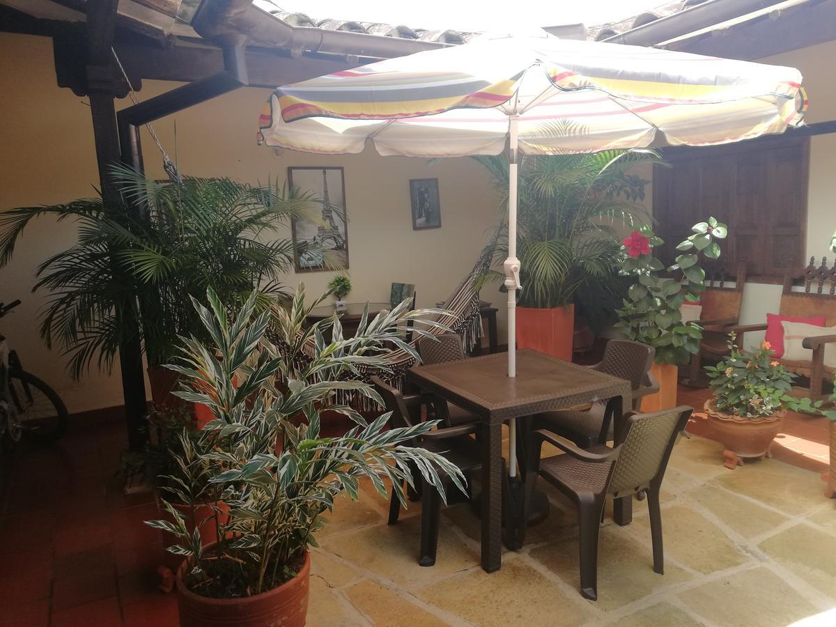 Hostal La Mansion De Virginia Barichara Bagian luar foto